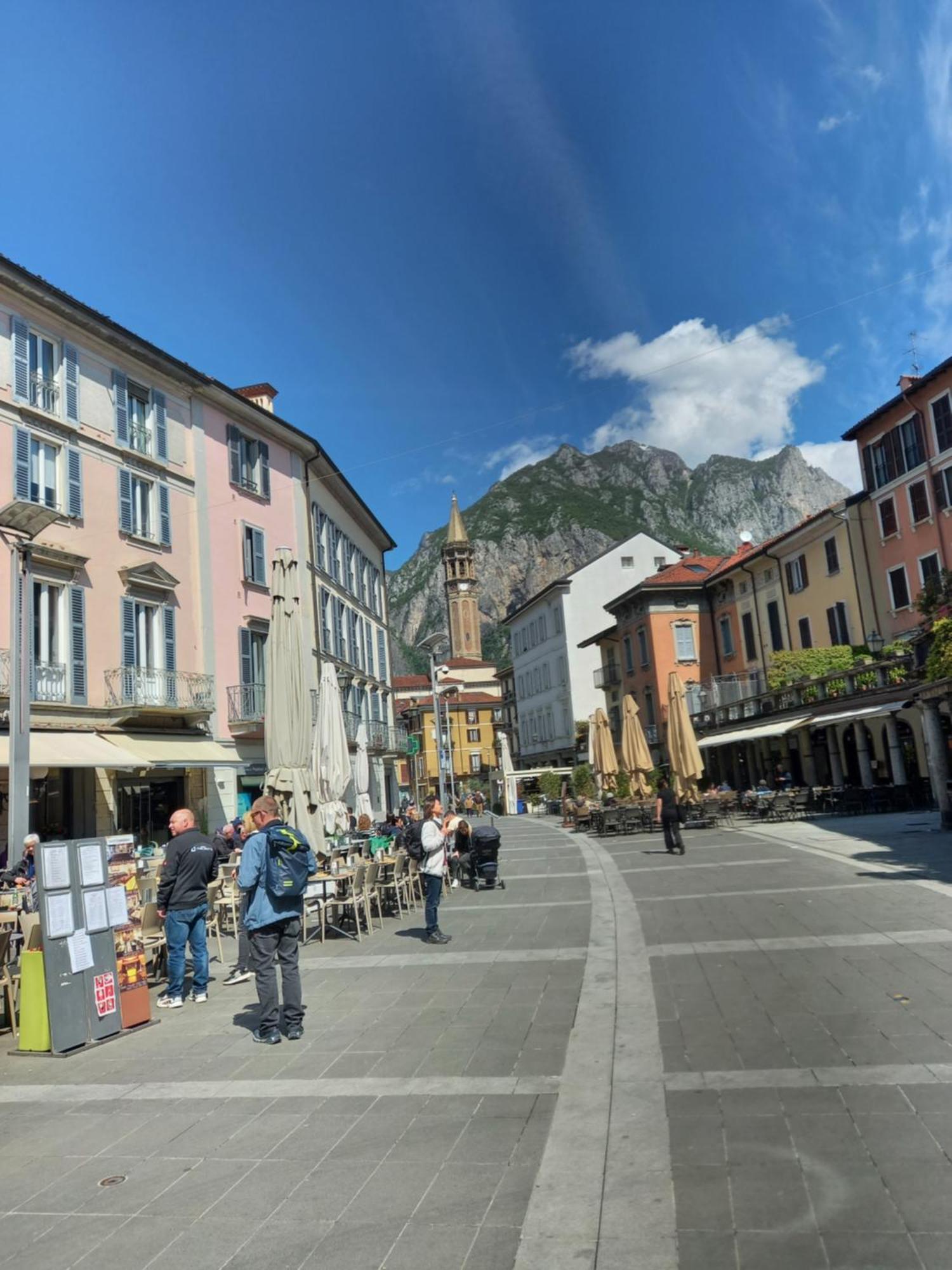 Meridian House Lecco Esterno foto